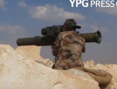 Βίντεο: Κούρδος μαχητής του YPG διαλύει τουρκικό όχημα με αντιαρματικό όπλο!